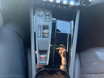 Image véhicule  Peugeot 508 SW (22)