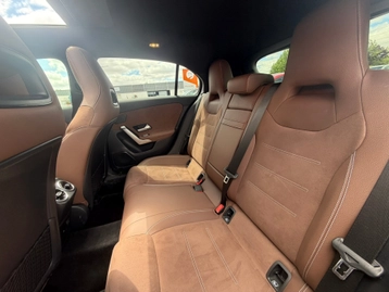 Image véhicule  Mercedes CLASSE A (27)