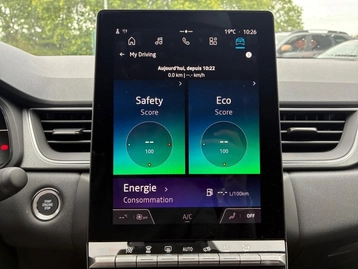 Image véhicule  Renault CAPTUR (30)