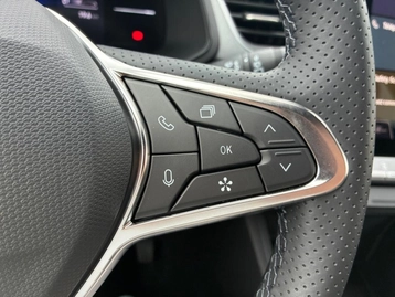 Image véhicule  Renault CAPTUR (24)