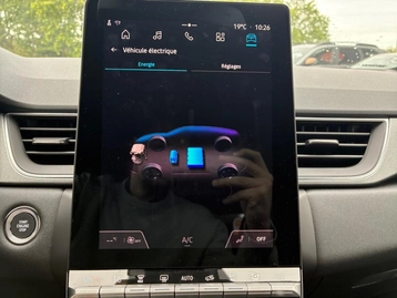 Image véhicule  Renault CAPTUR (32)