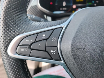 Image véhicule  Renault ARKANA (14)