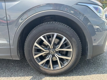 Image véhicule  Volkswagen TIGUAN (11)