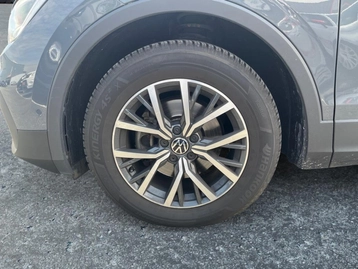 Image véhicule  Volkswagen TIGUAN (8)