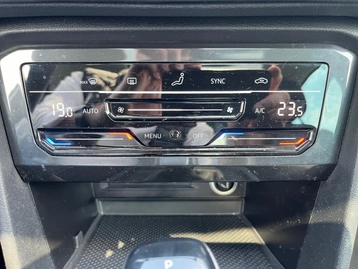 Image véhicule  Volkswagen TIGUAN (37)