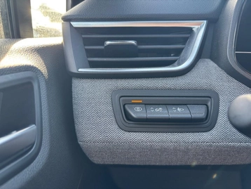 Image véhicule  Renault CLIO (21)