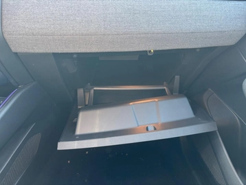Image véhicule  Renault CLIO (38)
