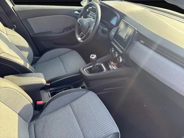 Image véhicule  Renault CLIO (17)