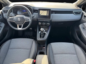 Image véhicule  Renault CLIO (22)
