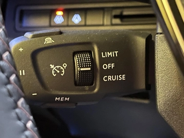 Image véhicule  Peugeot 5008 (32)