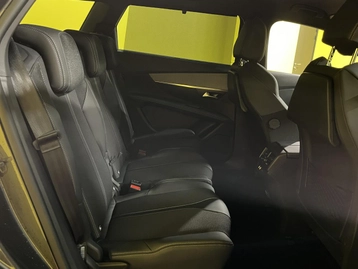 Image véhicule  Peugeot 5008 (17)
