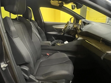 Image véhicule  Peugeot 5008 (2)