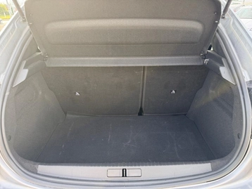 Image véhicule  Peugeot 208 (32)
