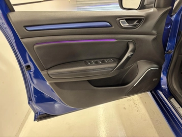 Image véhicule  Renault MEGANE IV ESTATE (7)