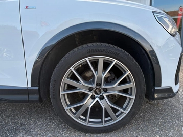 Image véhicule Audi Q3 (20) Image véhicule Audi Q3 (20)