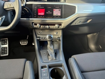 Image véhicule Audi Q3 (10) Image véhicule Audi Q3 (10)