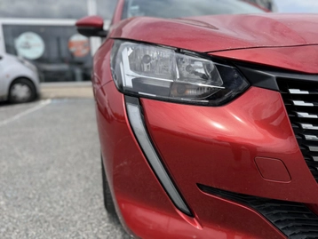 Image véhicule  Peugeot 208 (13)