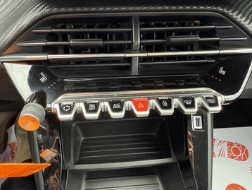 Image véhicule  Peugeot 208 (27)