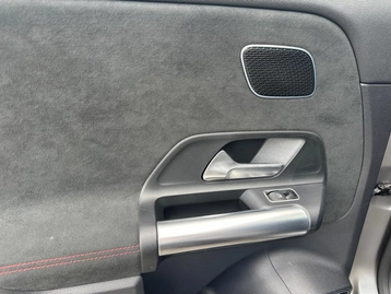 Image véhicule  Mercedes GLA (21)
