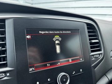 Image véhicule  Renault MEGANE ESTATE (15)