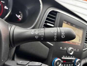 Image véhicule  Renault MEGANE ESTATE (12)