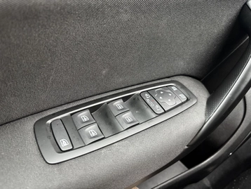 Image véhicule  Renault MEGANE ESTATE (26)