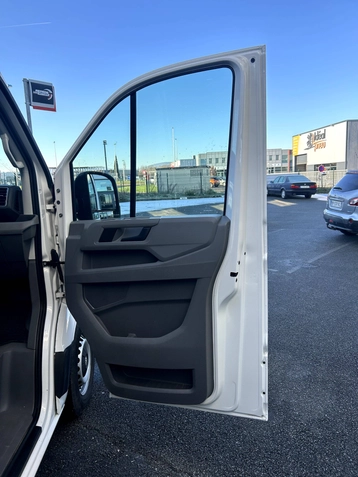 Image véhicule  Volkswagen CRAFTER (10)