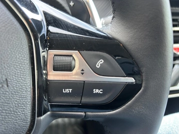 Image véhicule  Peugeot 208 (22)
