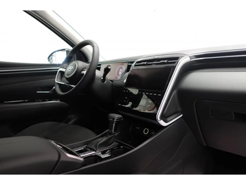 Image véhicule Hyundai TUCSON (12) Image véhicule Hyundai TUCSON (12)
