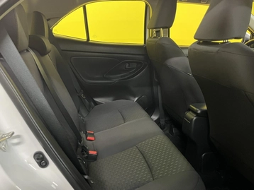 Image véhicule  Toyota YARIS CROSS (25)