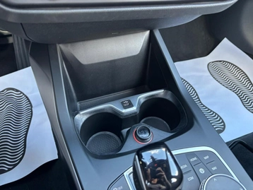 Image véhicule BMW SÉRIE 1 (35) Image véhicule BMW SÉRIE 1 (35)