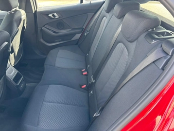 Image véhicule BMW SÉRIE 1 (5) Image véhicule BMW SÉRIE 1 (5)