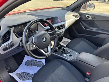 Image véhicule BMW SÉRIE 1 (41) Image véhicule BMW SÉRIE 1 (41)