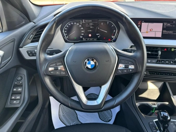 Image véhicule BMW SÉRIE 1 (6) Image véhicule BMW SÉRIE 1 (6)