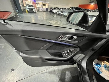 Image véhicule  BMW SÉRIE 1 (8)