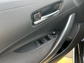 Image véhicule  Toyota COROLLA (23)