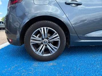 Image véhicule  Renault MEGANE (8)
