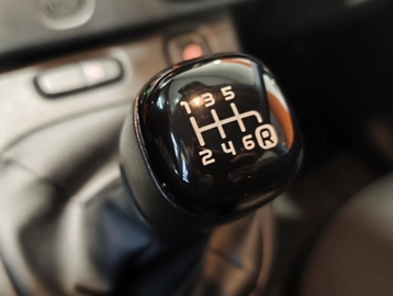 Image véhicule  Fiat PANDA (15)