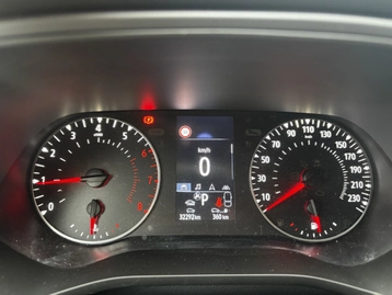 Image véhicule  Renault ARKANA (11)