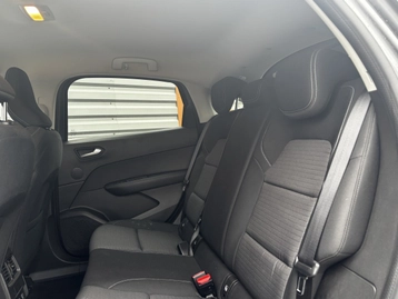 Image véhicule  Renault ARKANA (4)