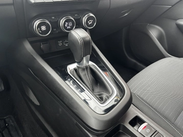 Image véhicule  Renault ARKANA (25)