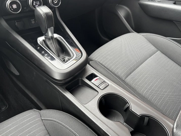 Image véhicule  Renault ARKANA (26)