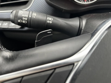 Image véhicule  Renault ARKANA (9)