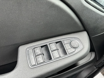 Image véhicule  Renault CLIO V (16)