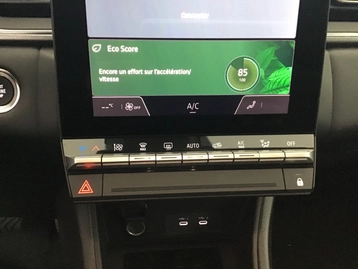 Image véhicule  Renault CAPTUR (15)