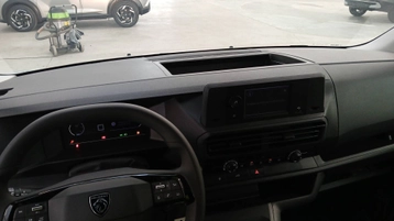 Image véhicule  Peugeot EXPERT (9)