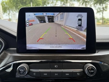 Image véhicule  Ford KUGA (14)