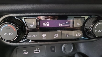 Image véhicule  Nissan JUKE (17)