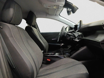 Image véhicule  Peugeot 208 (22)