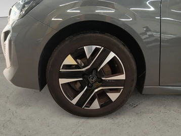 Image véhicule  Peugeot 208 (21)